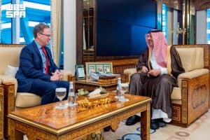 نائب وزير الداخلية المُكلف يستقبل سفير كندا لدى المملكة