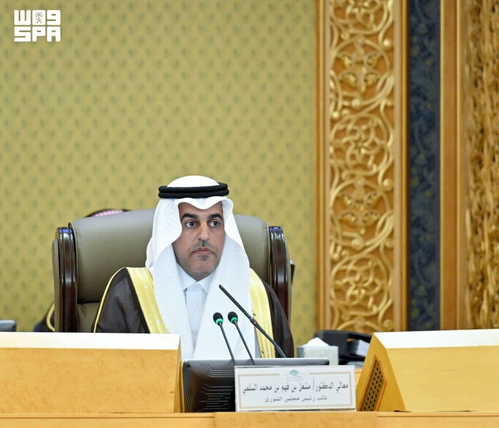 عضو في الشورى يطالب “السياحة” بالتنسيق مع “الموارد البشرية” برفع نسب التوطين في القطاع السياحي