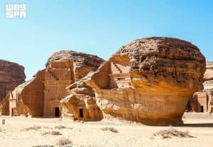 صخور العُلا تسطّر تاريخ الأرض والحضارات