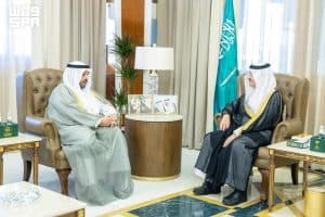 ناقشا عددًا من المواضيع ذات الاهتمام المشترك.. أمير المنطقة الشرقية يستقبل السفير الكويتي لدى المملكة