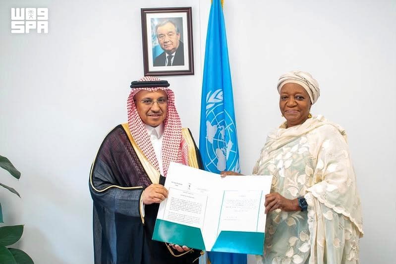 السفير النفيعي يقدم أوراق اعتماده مندوبَ المملكة الدائم لدى برنامج الأمم المتحدة للبيئة وبرنامج الأمم المتحدة للمستوطنات البشرية