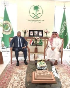 مندوب المملكة الدائم لدى الجامعة العربية يلتقي السفير السوداني
