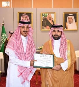 أمير جازان يكرّم ثلاثة مواطنين لتبرعهم بأجزاء من أعضائهم