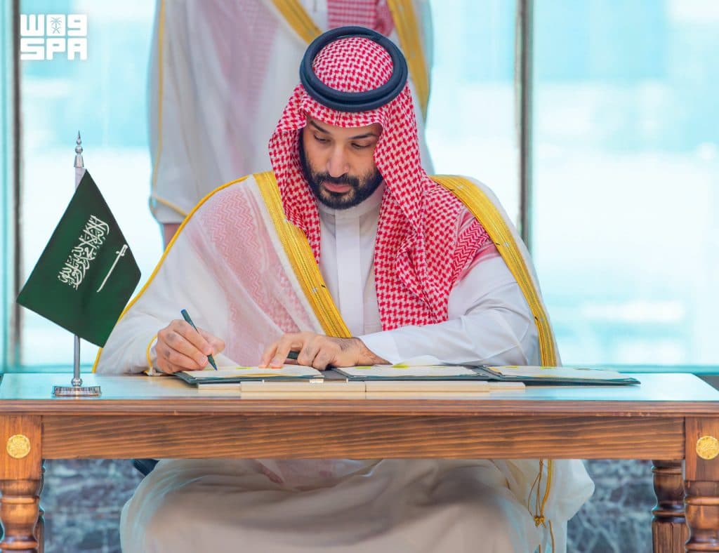 HPHkxXHXUAATejO