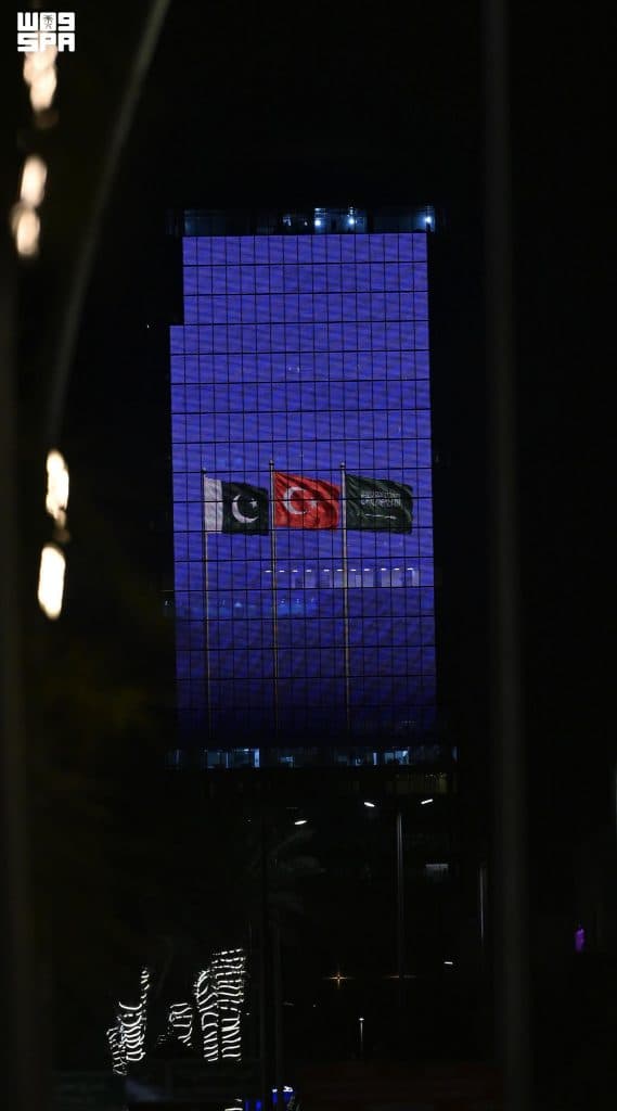 F10575014