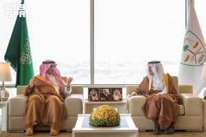 رئيس ديوان المظالم يبحث مع وزير التعليم فرص التعاون المعرفي بين الجانبين