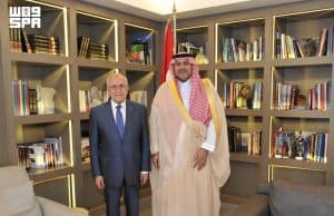 سفير خادم الحرمين لدى لبنان يلتقي الرئيس اللبناني السابق ونائب المنسق الخاص للأمم المتحدة في لبنان
