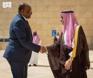 وزير الخارجية يستقبل نظيره السوداني ويرأسان اجتماع لجنة المتابعة والتشاور السياسي بين البلدين
