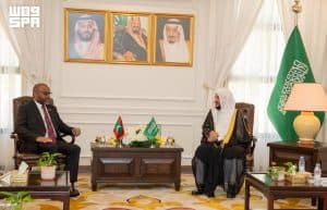 وزير الشؤون الإسلامية يستقبل وزير الشؤون الإسلامية والأوقاف بجمهورية المالديف