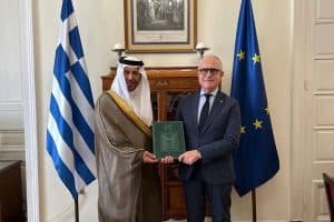 الأمير سعود بن عبدالمحسن يسلّم أوراق اعتماده سفيرًا لخادم الحرمين لدى الجمهورية الهيلينية