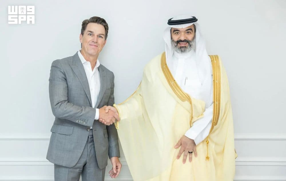 وزير الاتصالات وتقنية المعلومات يختتم زيارته إلى الجمهورية الفرنسية