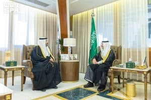 أمير الشرقية يستقبل نائب الرئيس التنفيذي لقطاع الأعمال في بنك التنمية الاجتماعية