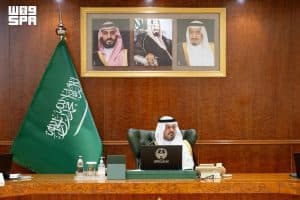 نائب أمير مكة يرأس اجتماع لجنة الحج والعمرة
