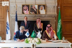 فرنسا أول مشارِكة رسمية في إكسبو 2030 الرياض