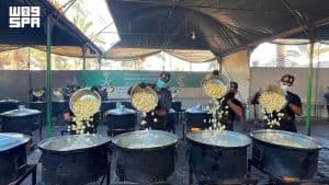 المطبخ المركزي التابع لمركز الملك سلمان للإغاثة يوزّع (24,800) وجبة غذائية ساخنة في قطاع غزة