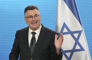 وزير خارجية الاحتلال الإسرائيلي يهدد بريطانيا