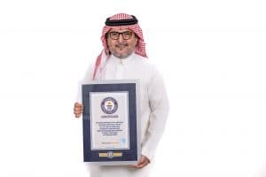 ماجد البريكان يتسلّم شهادة «غينيس» بعد تنظيم أكبر تجمع زراعي في العالم