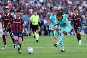برشلونة يهزم ليفانتي ويعزز صدارته للدوري الإسباني