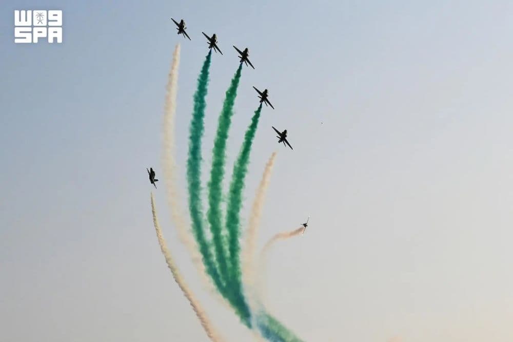 F10838572