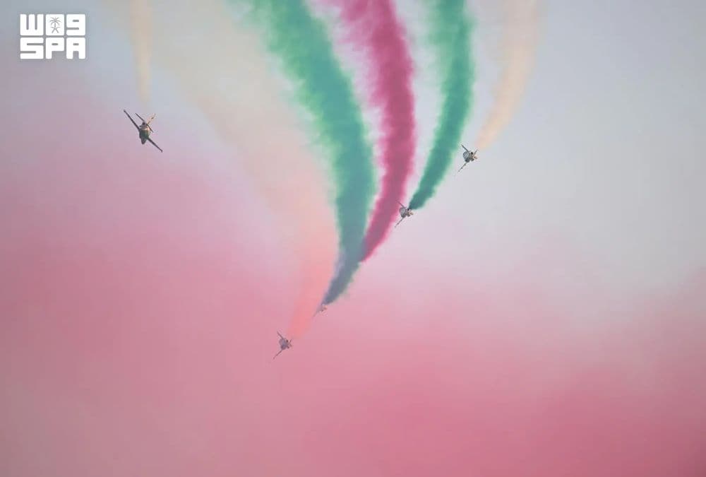 F10895928