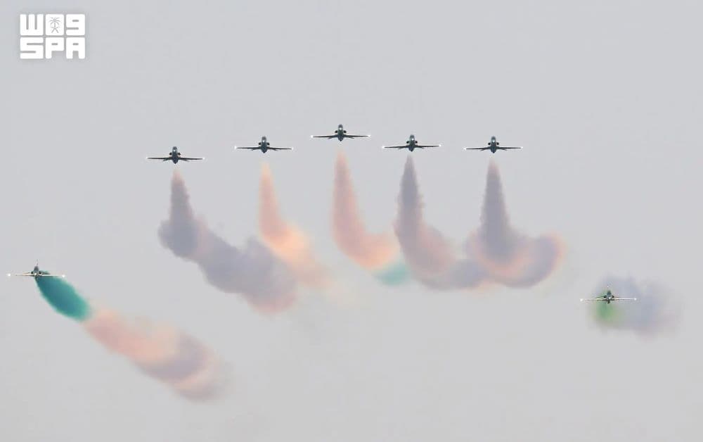 F10895932