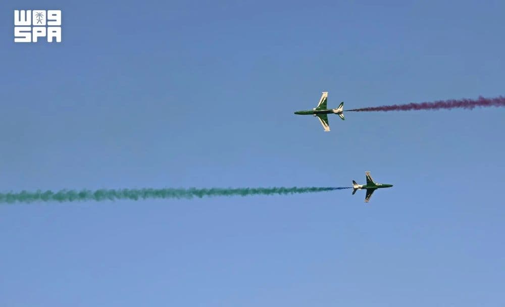 F10895936