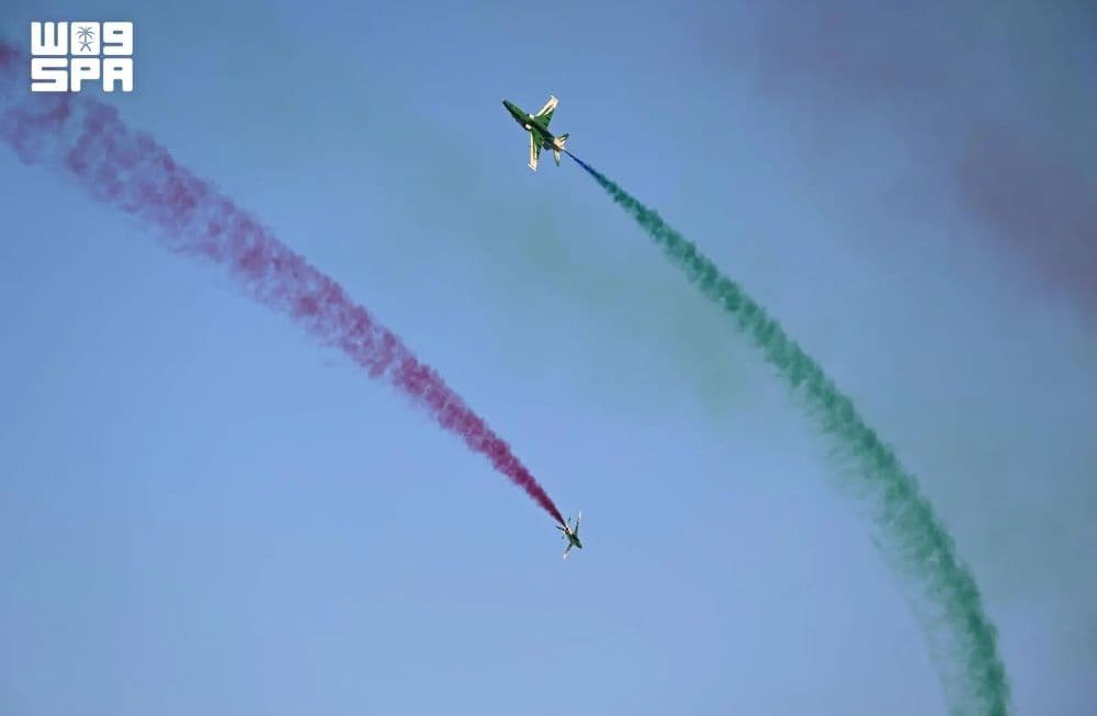 F10895937