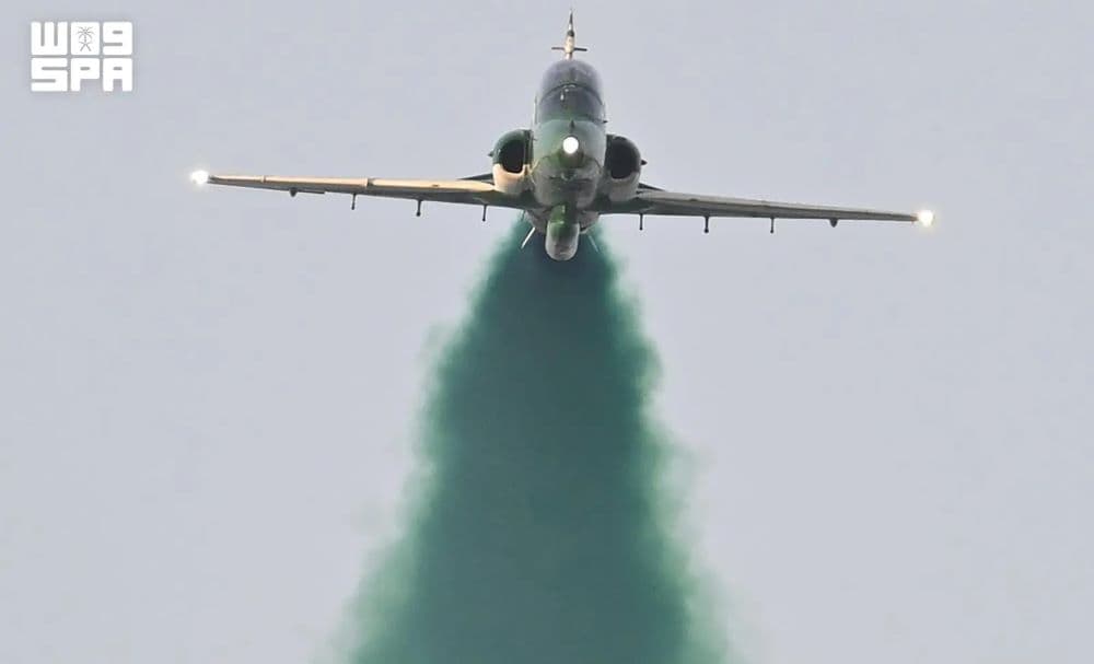 F10895943