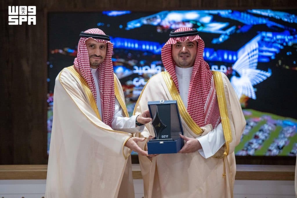 F10933509