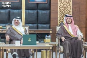 أمير الشرقية ونائبه يستقبلان مدير فرع وزارة البيئة والمياه والزراعة بالمنطقة ومنسوبيه