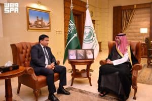 بحثا عددًا من المواضيع ذات الاهتمام المشترك.. مُحافظ جدة يستقبل القنصل العام لجمهورية أوزبكستان