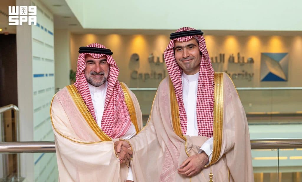 رئيس هيئة السوق المالية يلتقي محافظ صندوق الاستثمارات العامة