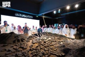 ضيوف برنامج خادم الحرمين للعمرة والزيارة يزورون المعرض والمتحف الدولي للسيرة النبوية بالمدينة المنورة