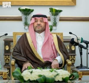 أمير الحدود الشمالية يؤكد أهمية الاستعداد والجاهزية في موسم الأمطار