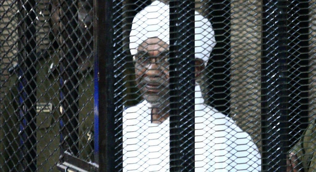 السودان: حجز البشير عامين في مؤسسة الإصلاح الاجتماعي