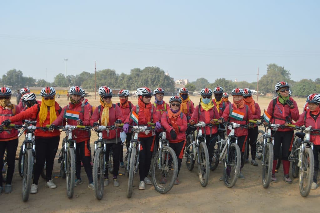 3-picture-of-kung-fu-nuns-cycling-kathmandu-to-india-1
