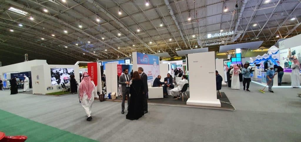 أكثر من 6000 مشارك و300 شركة ناشئة و150 مستثمر في رأس المال المغامر يجتمعون في ملتقى عرب نت الرياض