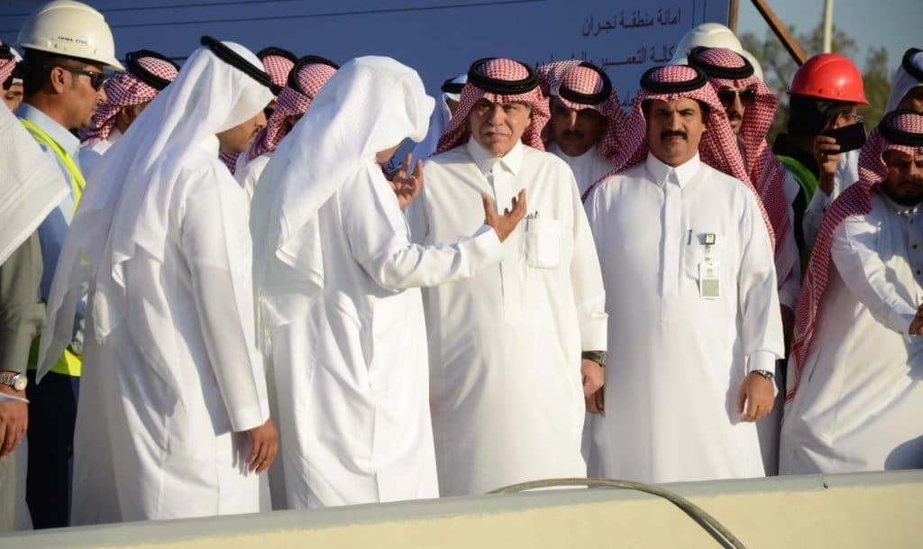 نجران: إنجاز 94% من مشروع نفق طريق الملك عبد العزيز