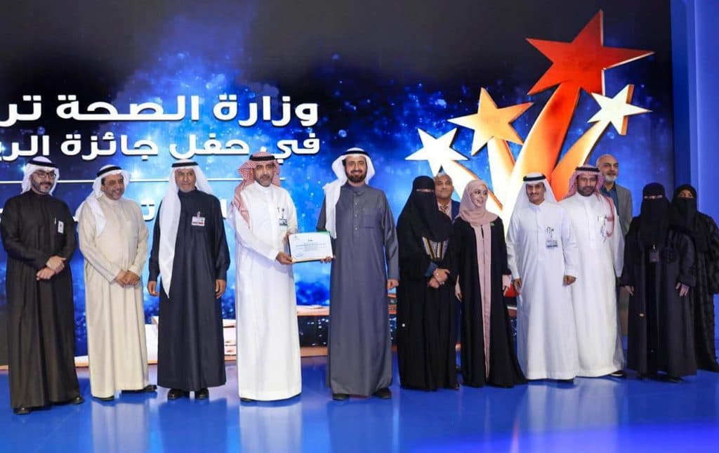 “تخصصي العيون” يحصد جوائز وزارة الصحة للريادة البحثية على مستوى الأطباء