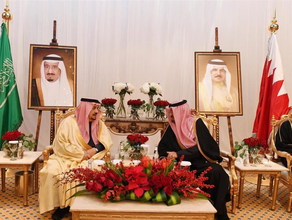 أمير الرياض يشرف حفل سفارة البحرين