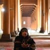 المسجد الكبير في كشمير يعيد فتح أبوابه بعد 18 أسبوعا
