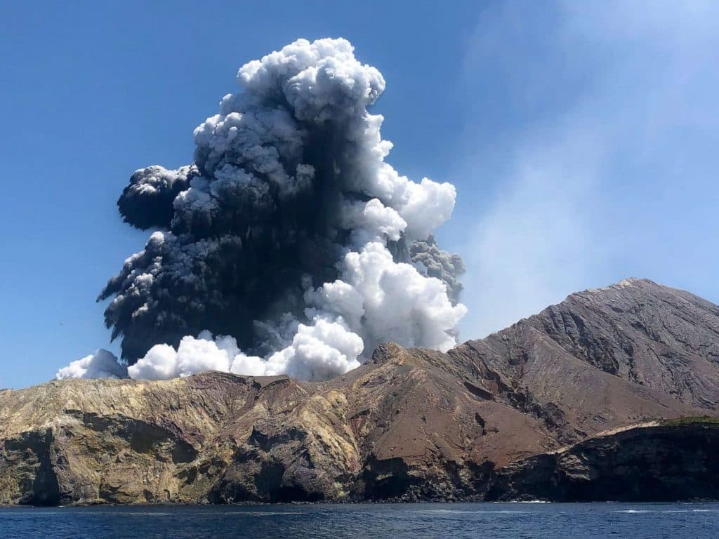 new-zealand-white-island-volcano-eruption-ap-19120_hpMain_20191211-060258_4x3_1600