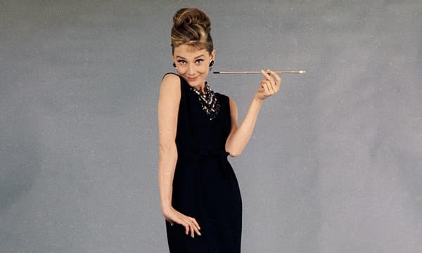 hubert-de-givenchy-audrey-hepburn-t
