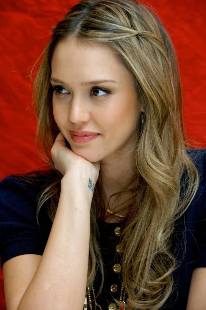 jessica-alba-hair-colour-2014