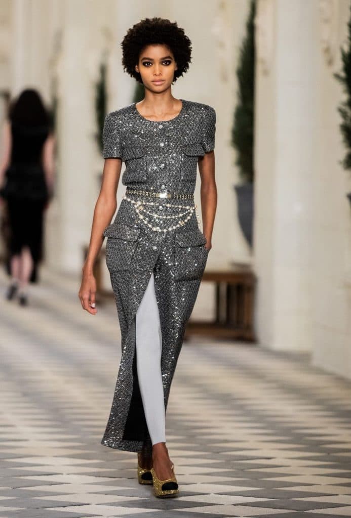 chanel-metiers-20-21-51-look-051-1607025707