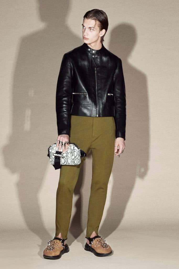 00023-Givenchy-Pre-Fall-21