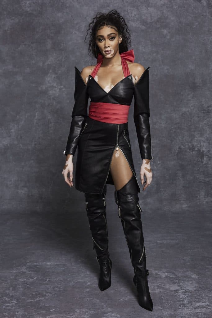 00038-MOSCHINO-PRE-FALL-21