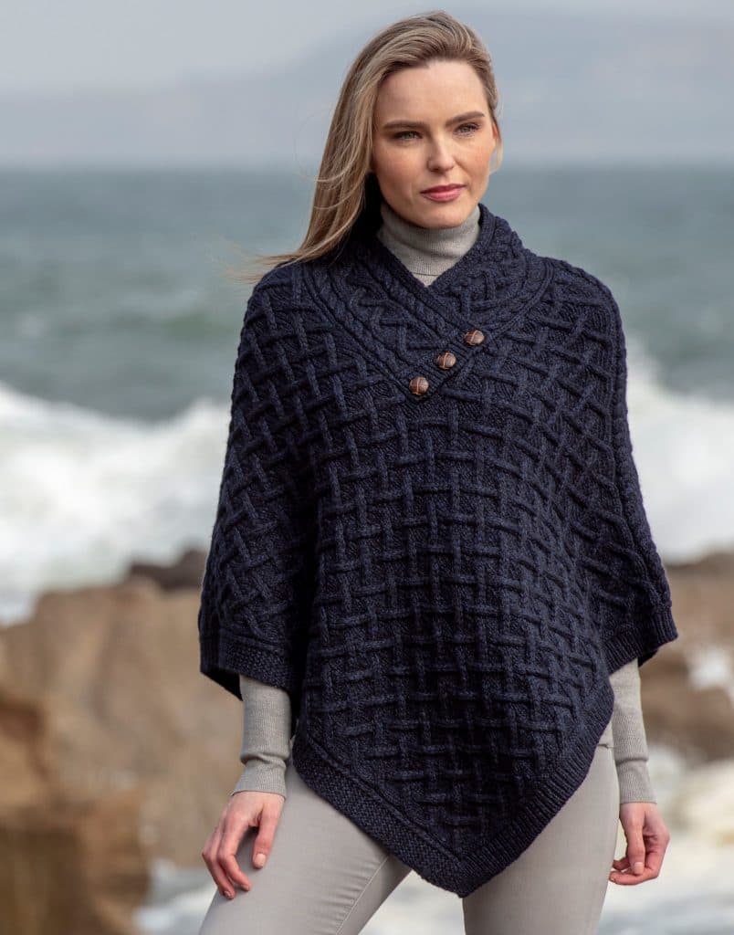 1496-SUPER-SOFT-MERINO-PONCHO-N101