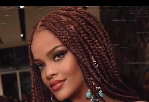 مغنية تستثمر نجاحاتها في الموضة والتجميل