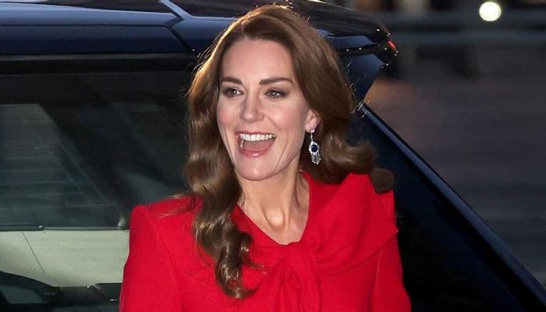 135-162255-kate-middleton-strategy-colors_700x400